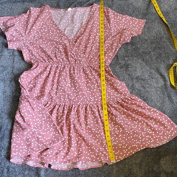 Elegant Pink Floral Mini Dress - Picture 3 of 6